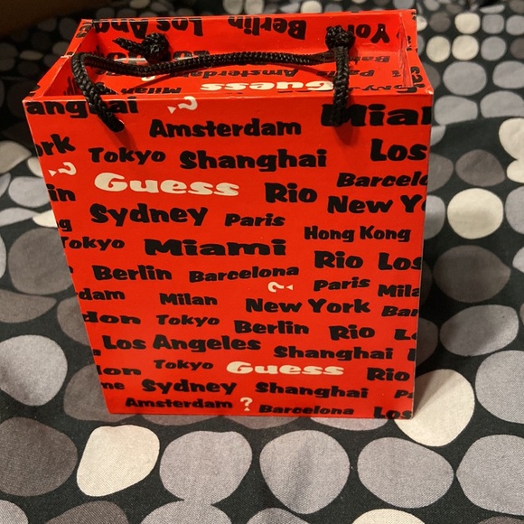 GUESS Ladies Watch with Blue Face - Picture 3 of 5